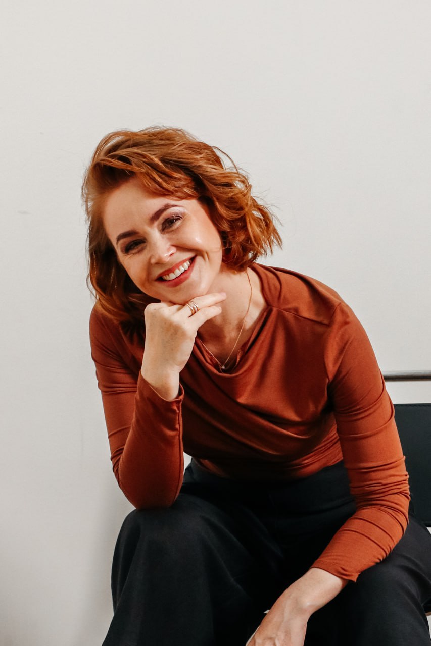 Нелли — психолог